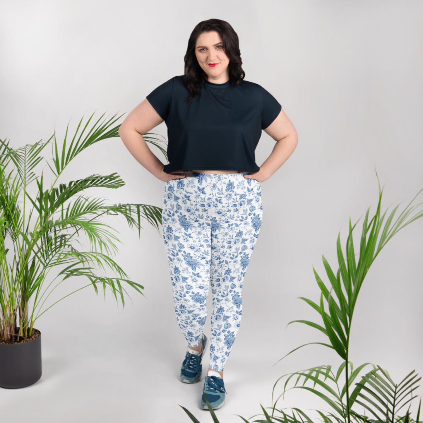 Comfort meets elegance with these plus size chinoiserie leggings in a classic blue and white toile print. Designed for women sizes 2XL–6XL, these high-rise leggings are ideal for yoga, errands, or relaxing at home. Soft, stretchy fabric and a wide waistband provide all-day support. These printed leggings also match the toddler and ladies’ versions—perfect for coordinated family outfits.
