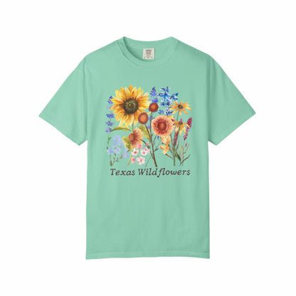 Texas wildflower tee in Comfort Colors style with bluebonnet graphics and a pastel floral print. This soft girl, Southern-style shirt celebrates spring blooms and Texas pride. A beautiful gift for nature lovers or festivalgoers, it’s breathable, comfy, and perfect for casual looks inspired by wildflower drives and spring landscapes.