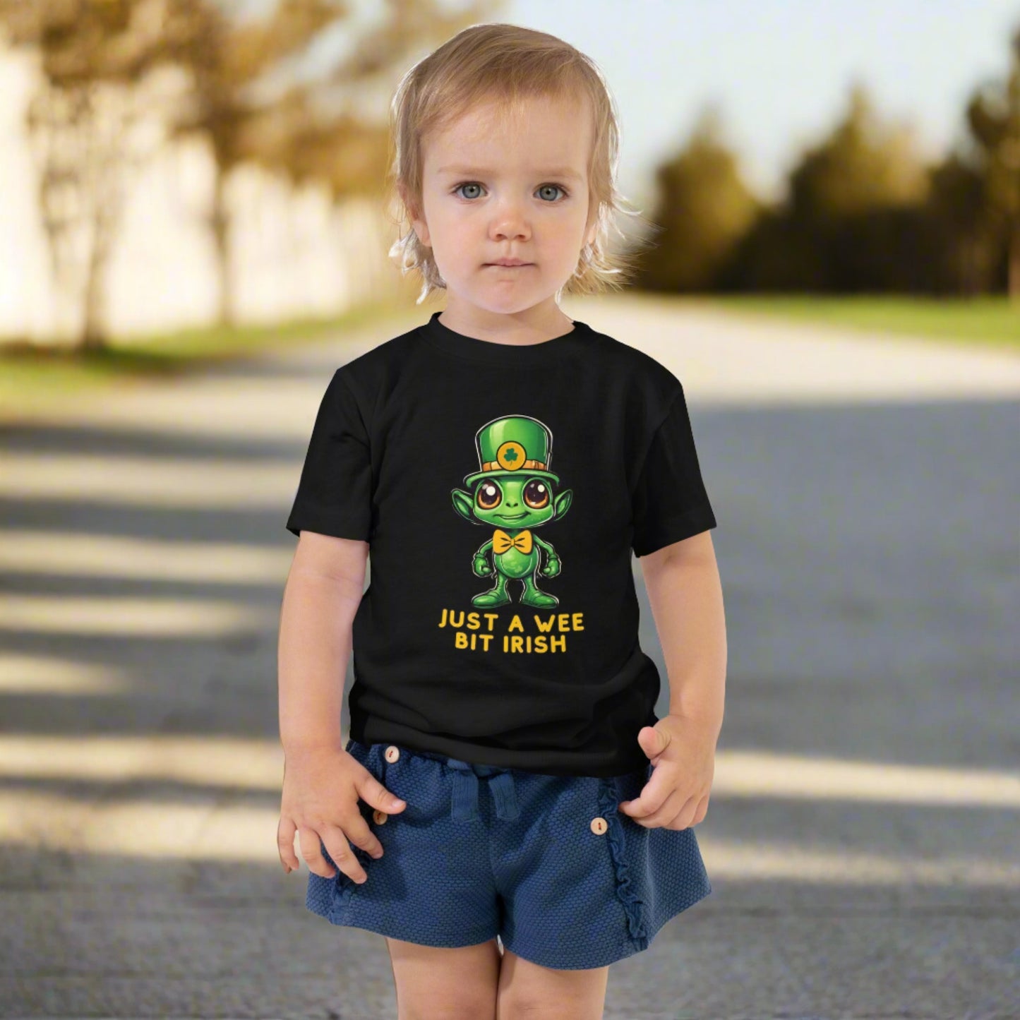 Just a Wee Bit Irish Alien Toddler Short Sleeve Tee - jaecrece