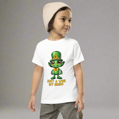 Just a Wee Bit Irish Alien Toddler Short Sleeve Tee - jaecrece